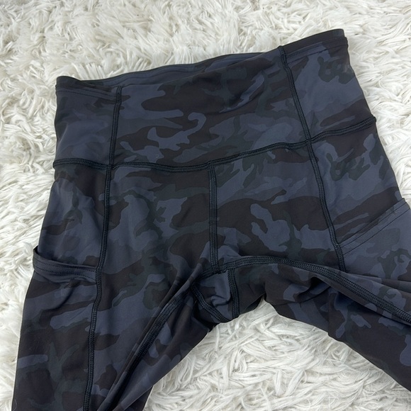 Lululemon Fast and Free Short 10" Incognito Camo Multi Grey - Picture 2 of 5